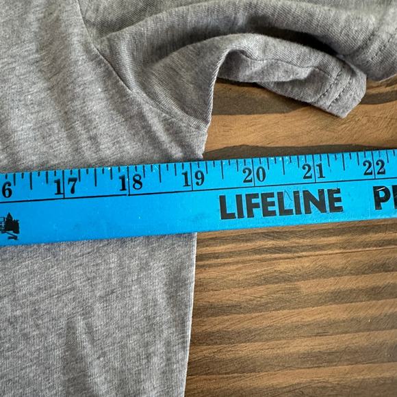 Under Armour Freedom Tee Men’s Small Gray Flag Graphic USA T-Shirt Patriotic - Picture 7 of 8